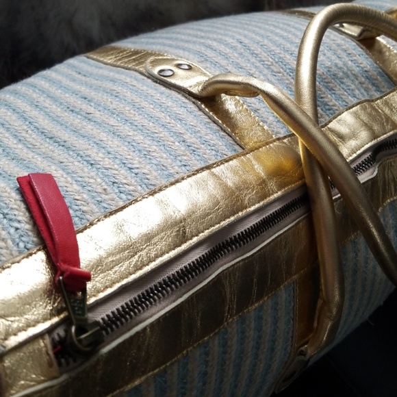 💙CHRISTIAN LOUBOUTIN WOVEN BAG - Picture 5 of 8